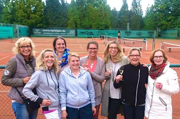 Hörder Tennis-Club 2017: Damen 40 freuen sich über Aufstieg